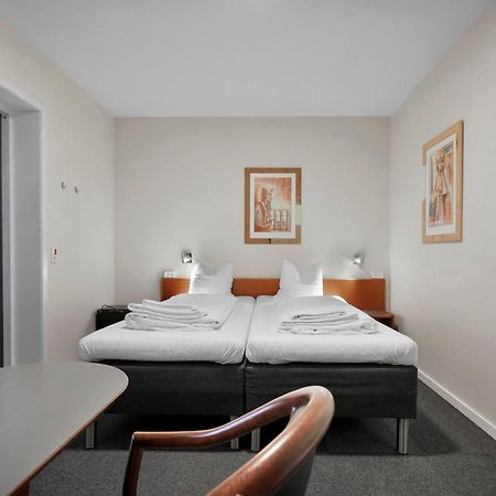Hotel วาร์เดอ ภายนอก รูปภาพ