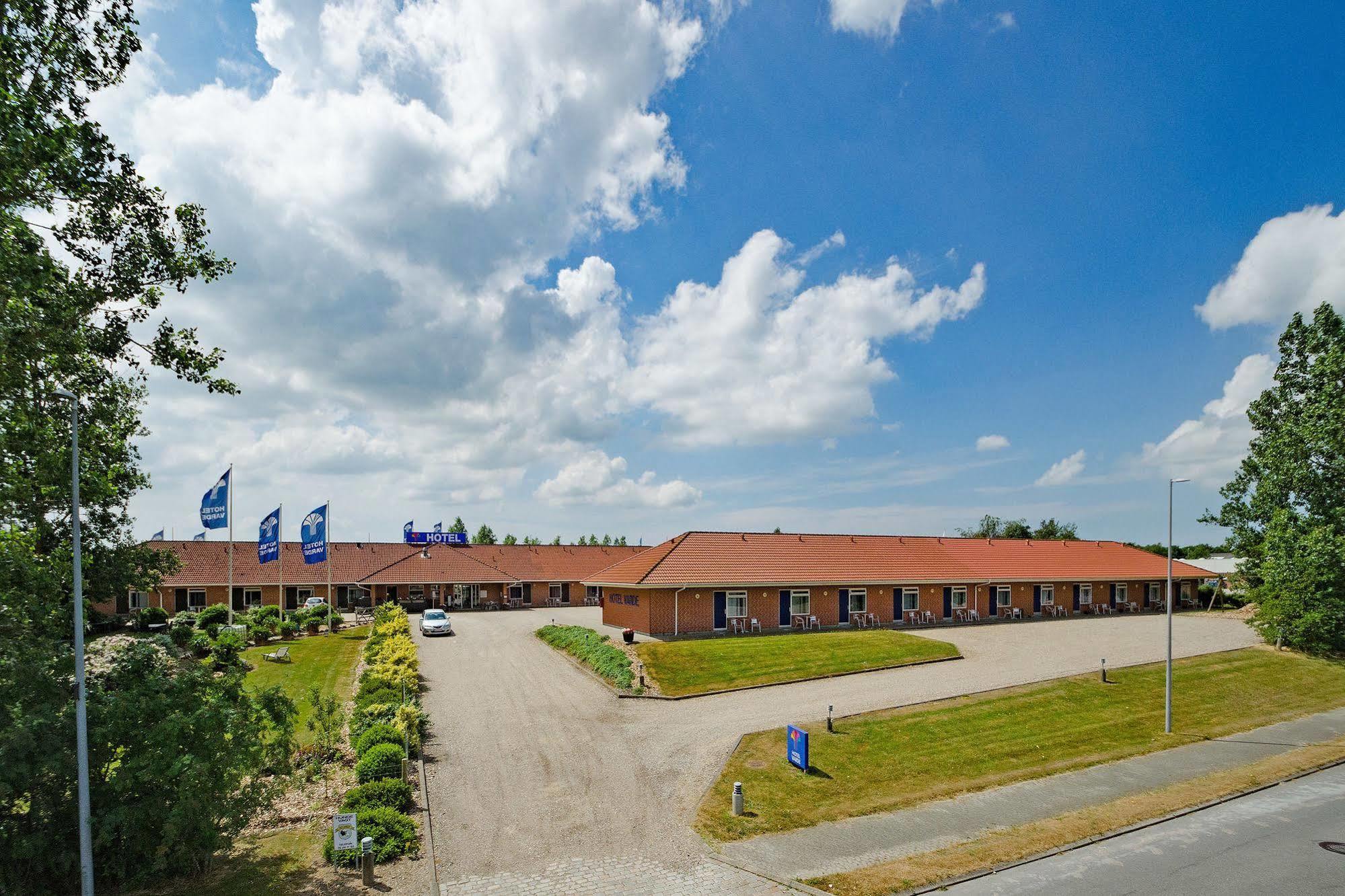 Hotel วาร์เดอ ภายนอก รูปภาพ